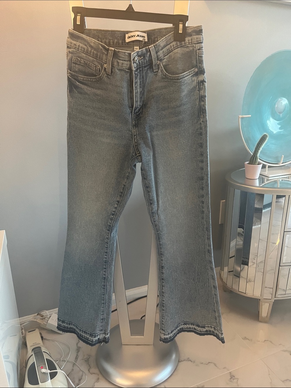 DKNY Jeans flare leg, size 6